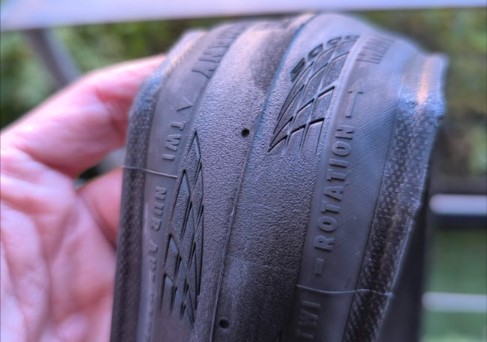 Es importante respetar el sentido de la rotación del neumático para obtener todos sus beneficios